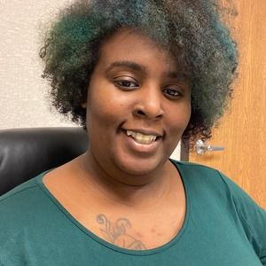 Meet your Posher, Krystal